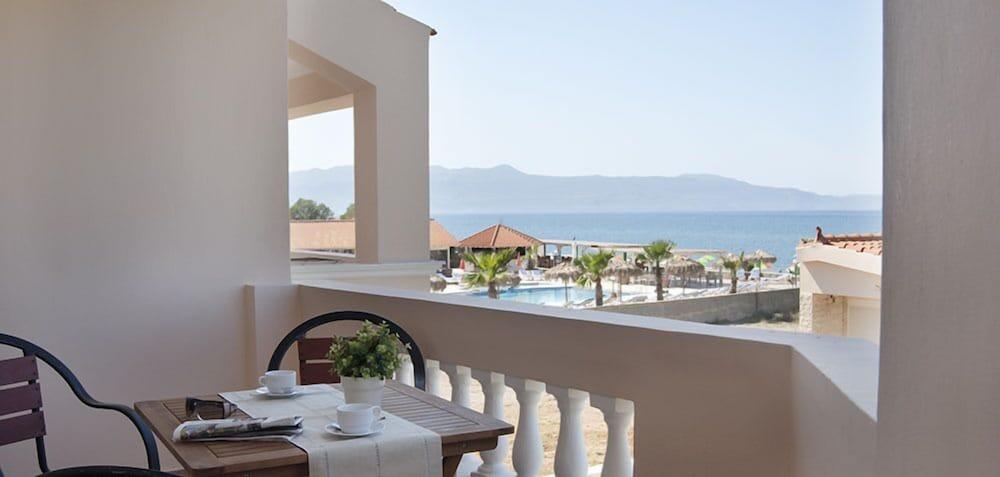 Hotel Caretta Beach Gerani  Exterior photo